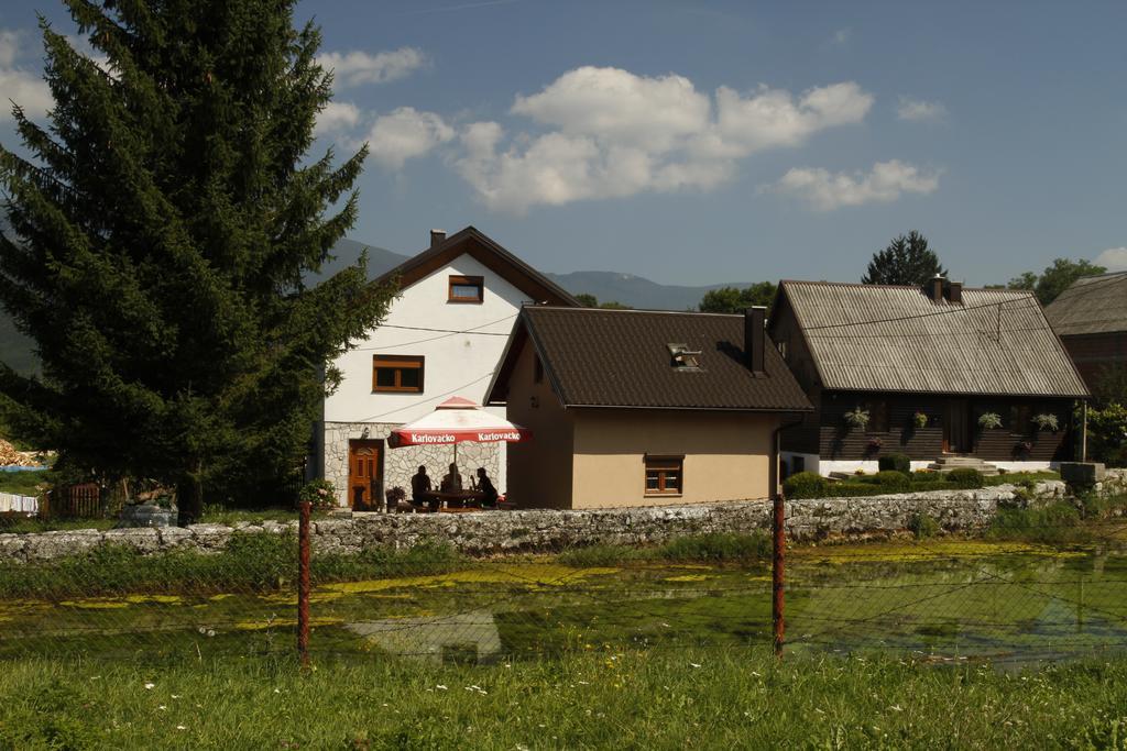 Hotel House Drakulic Korenica Esterno foto