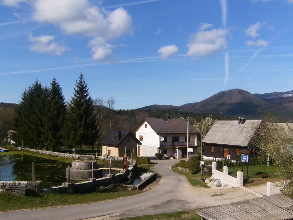 Hotel House Drakulic Korenica Esterno foto
